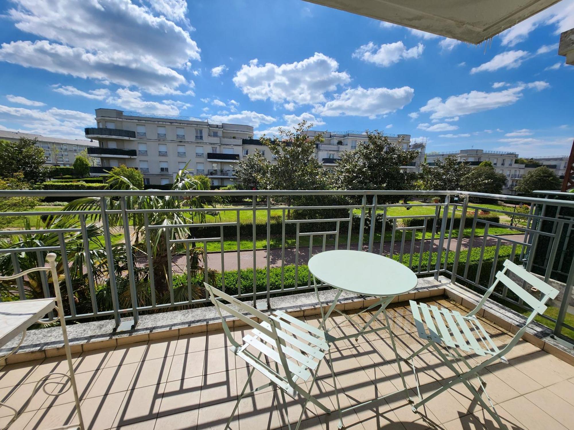 5' Disneyland Cozy Appartment Montévrain Extérieur photo